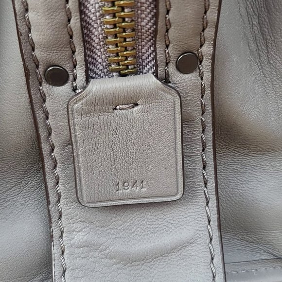 Gently used Rogue 31 With Quilting And Rivets - Picture 4 of 14